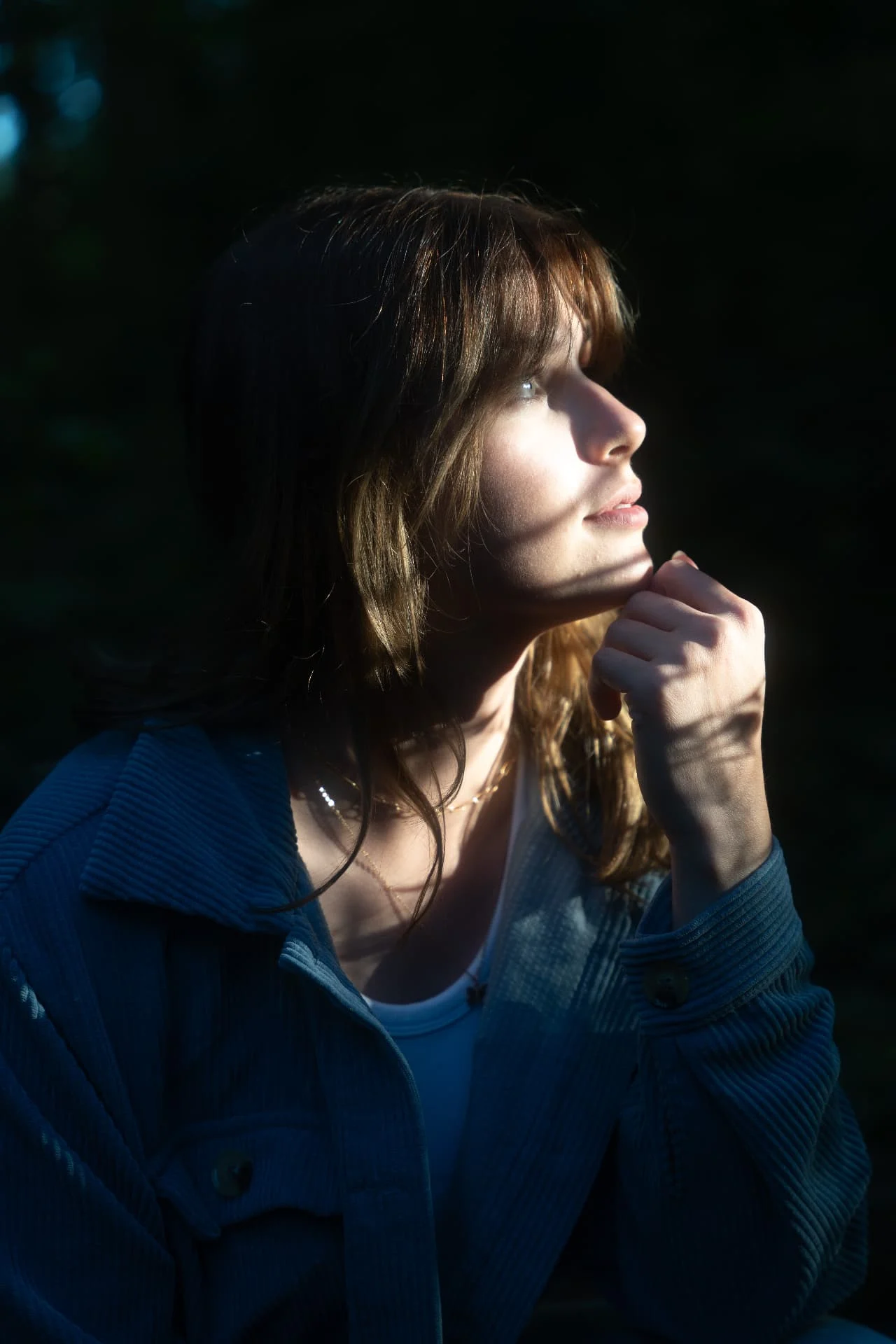Porträt mit seitlichem Sonnenlicht