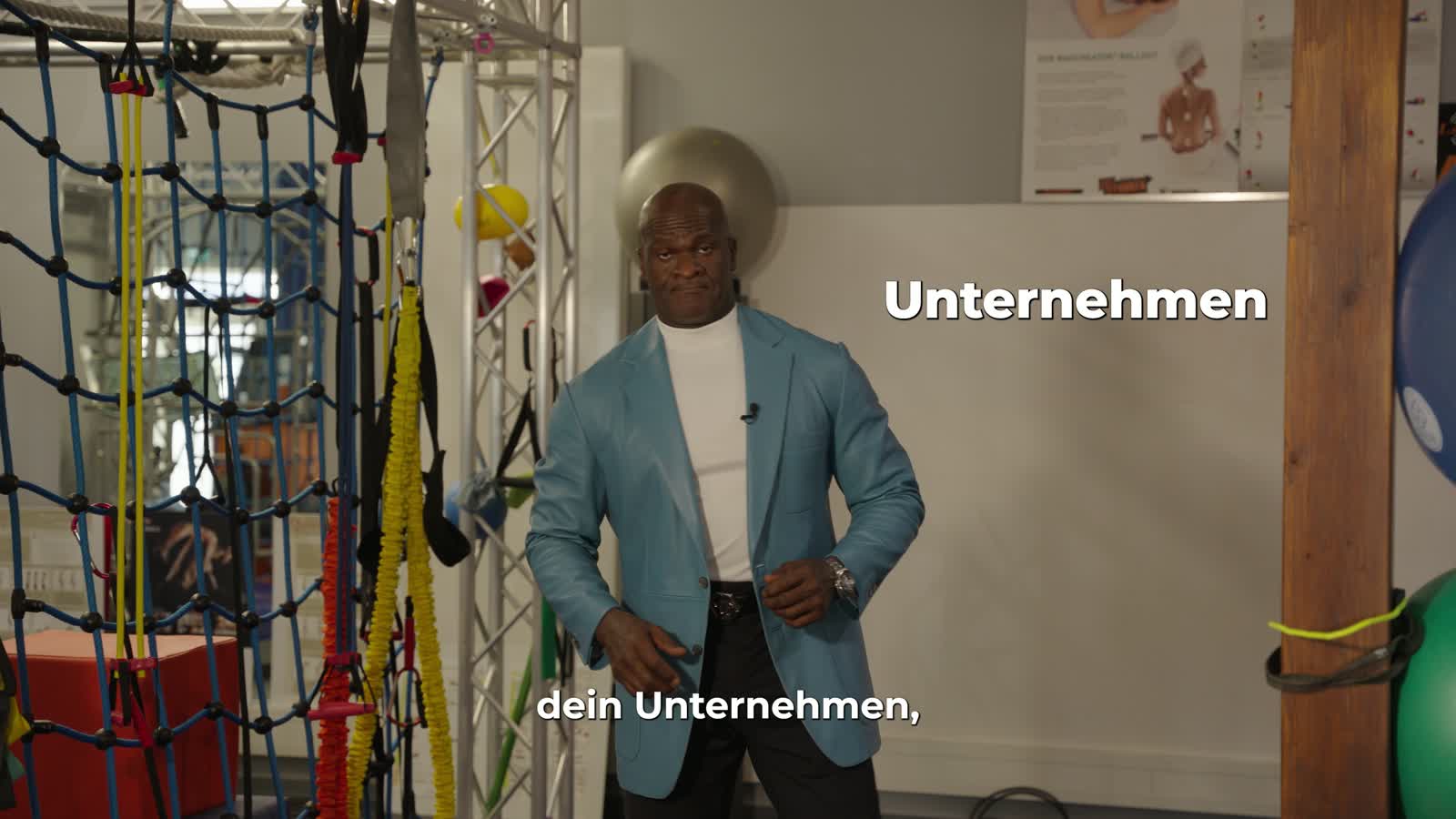Lamar Lowery · Werbefilm – Filmvorschau
